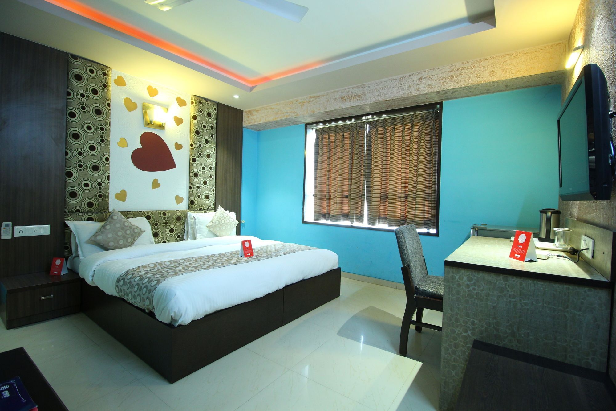 Oyo 4161 Hotel Shailly Inn อาเมดาบัด ภายนอก รูปภาพ